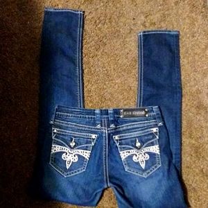 Rock revival skinny jeans